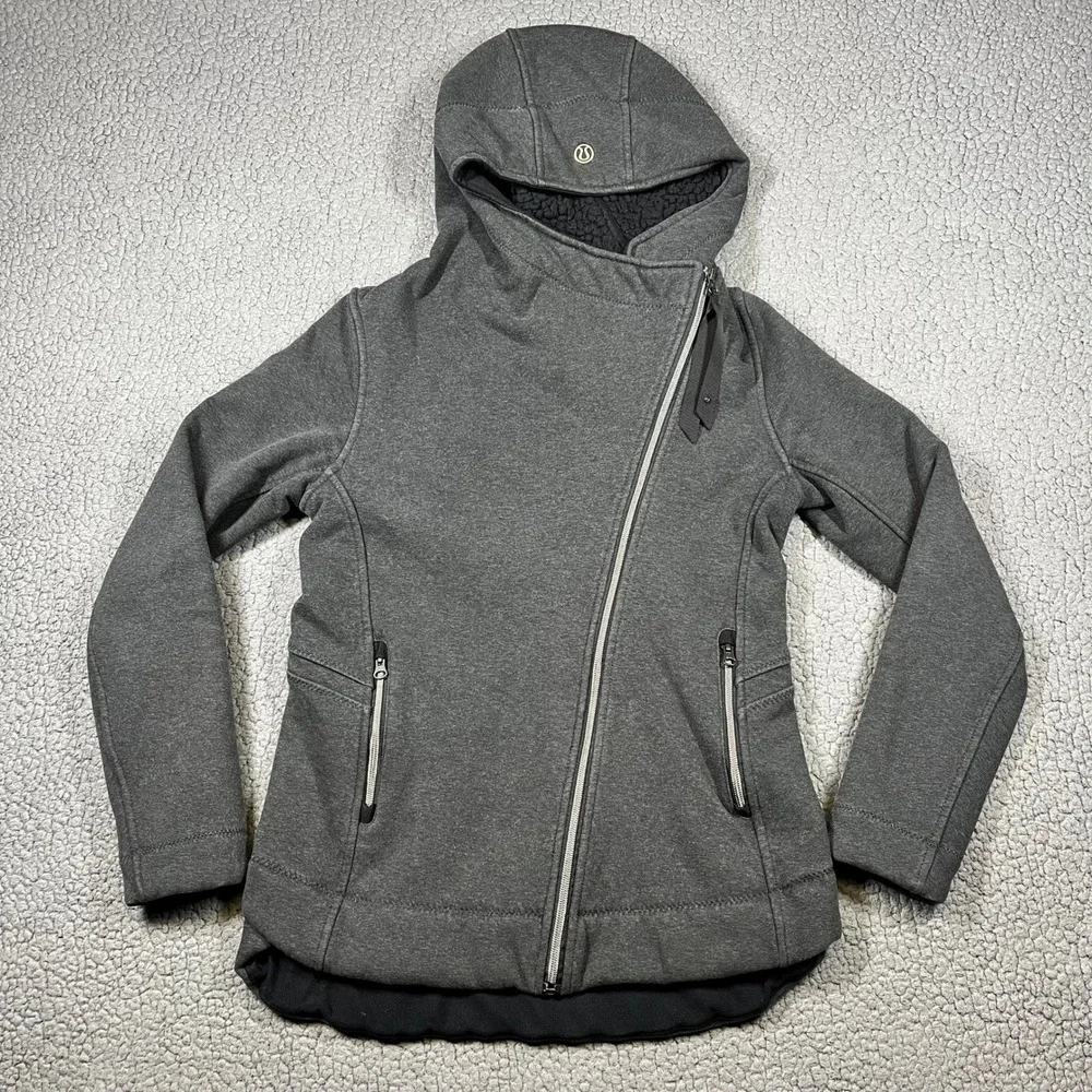 Lululemon Athletica Cozy Up Buttercup Jacket‎ Womens Size 4 Gray Sherpa Lined